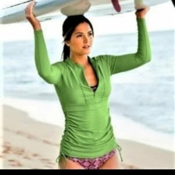 Athleta Other - Sold NWT Athleta Long Sleeve Ruched Rash M